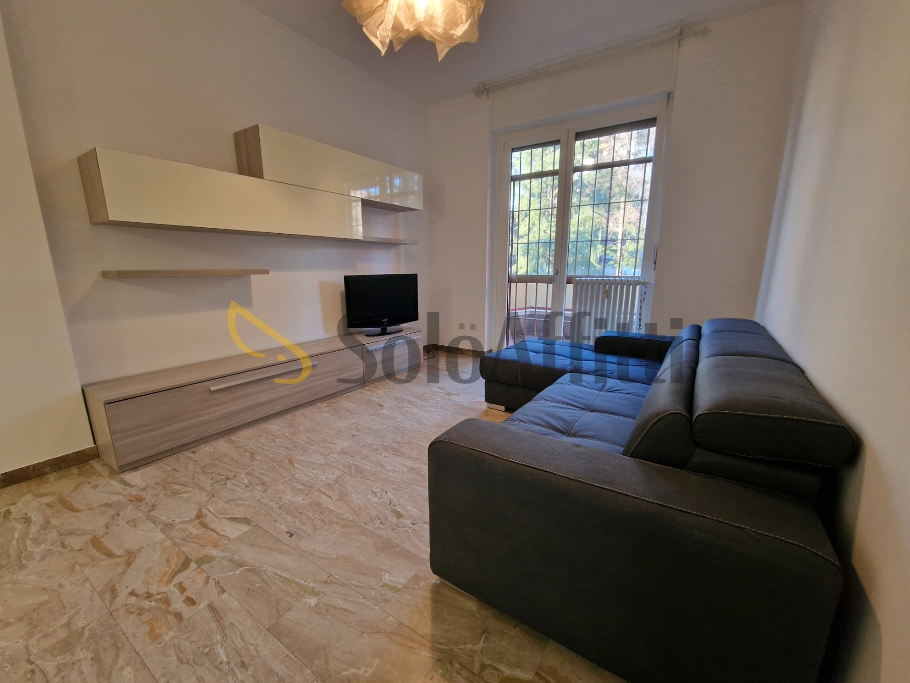 Bilocale in affitto in via cesare aguilhon 14, Monza