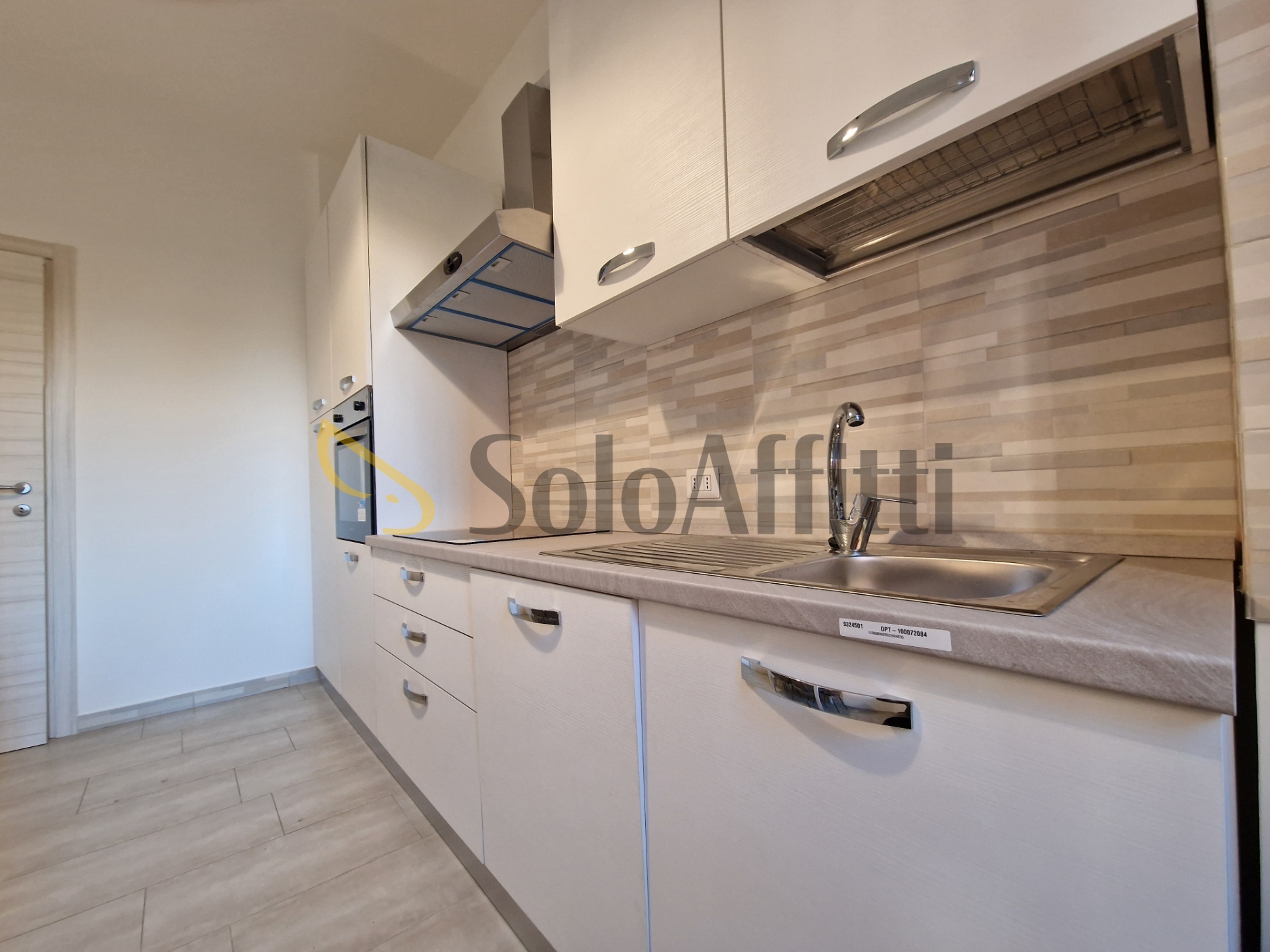 Bilocale in affitto in via cesare aguilhon 14, Monza