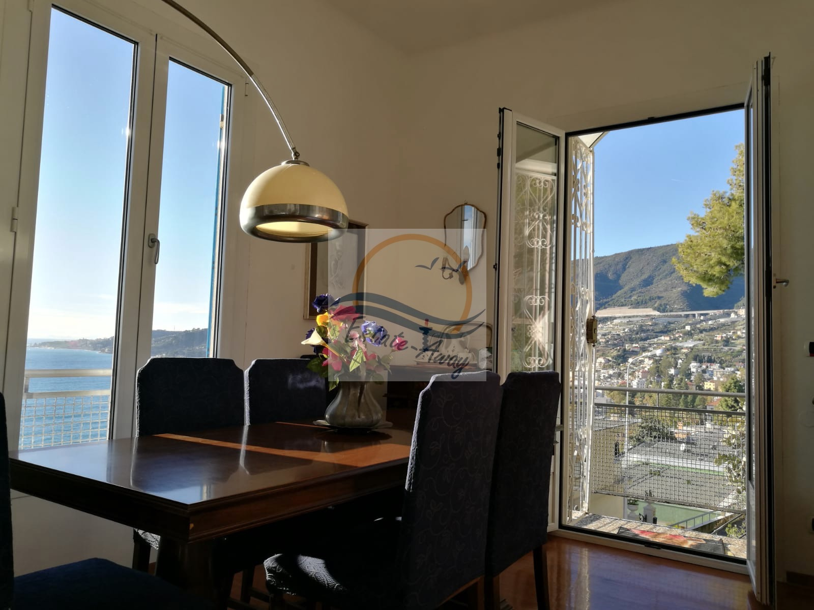 Villa in vendita a Ospedaletti