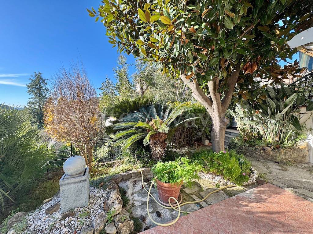 Appartamento in vendita a Bordighera, Borghetto San Nicol