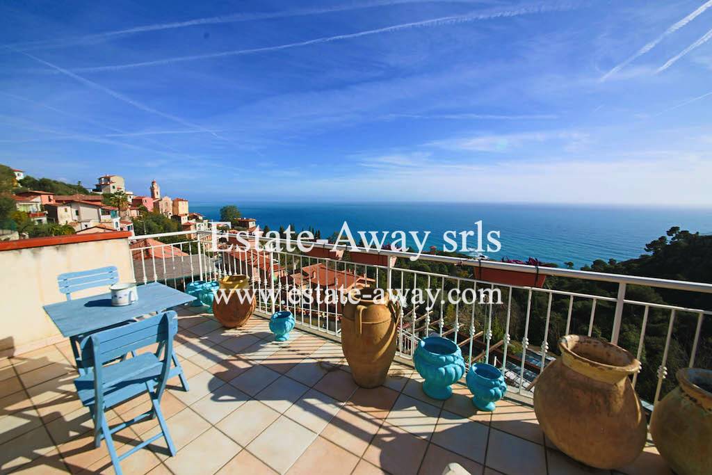 Villa in vendita a Ventimiglia, Mortola Inferiore e Superiore