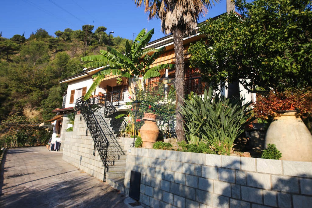 Villa in vendita a Camporosso