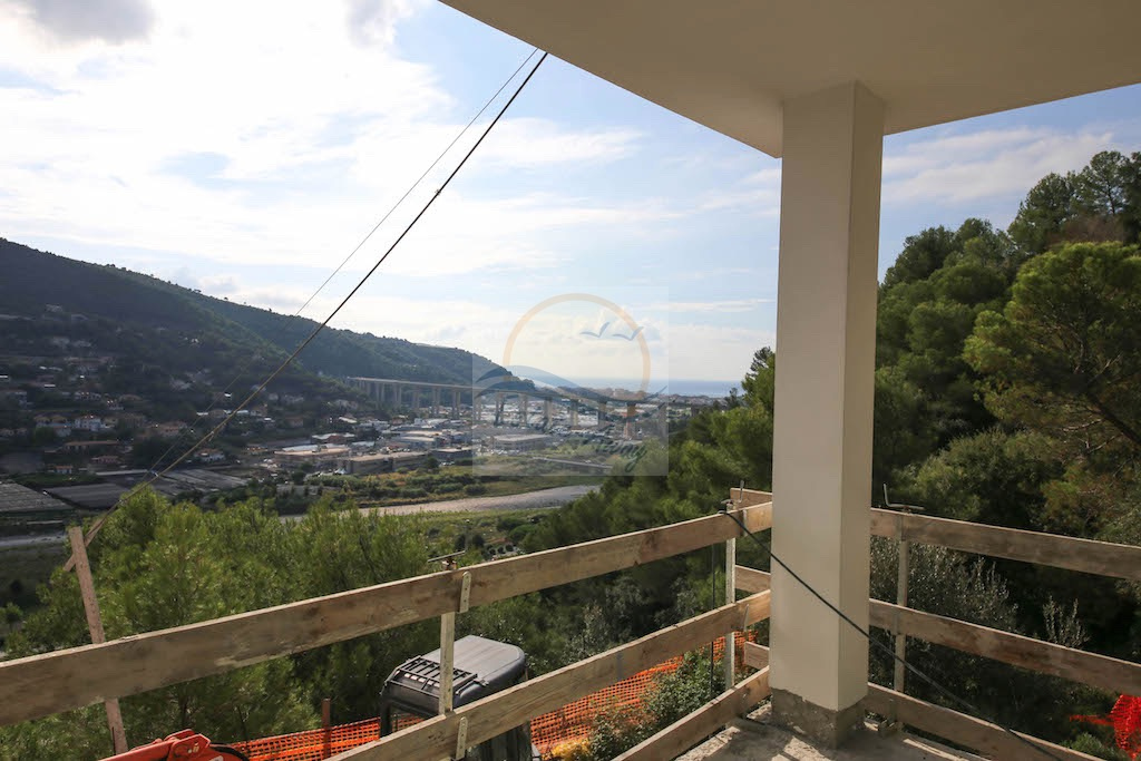 Villa in vendita a Camporosso