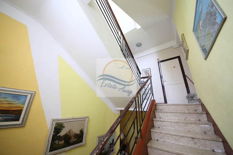 Villa in vendita a Bordighera