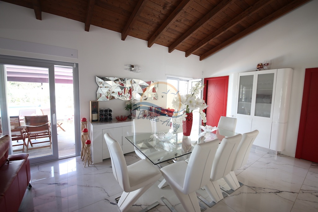 Villa in vendita a Vallecrosia