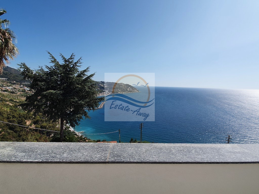 Villa in vendita a Bordighera