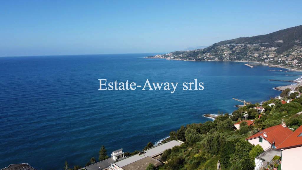 Villa in vendita a Ospedaletti