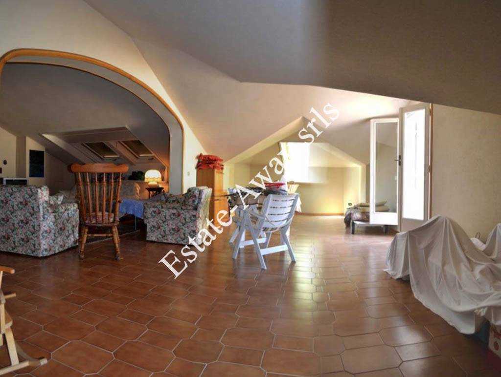 Villa in vendita a Bordighera