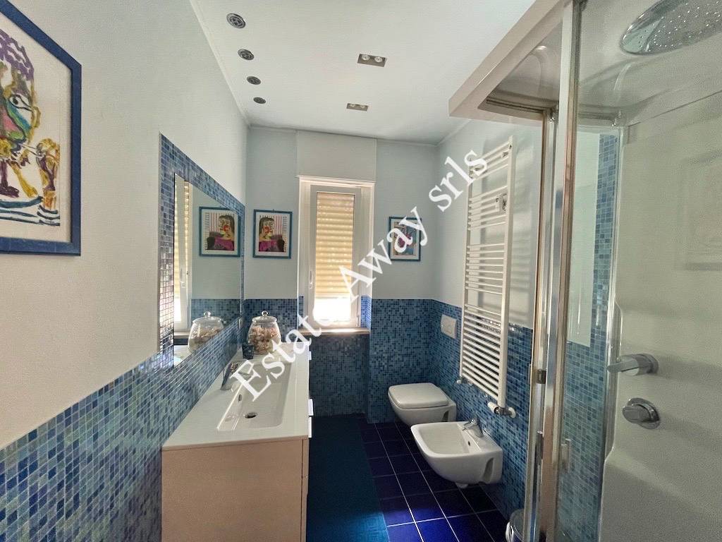 Appartamento in vendita a Bordighera