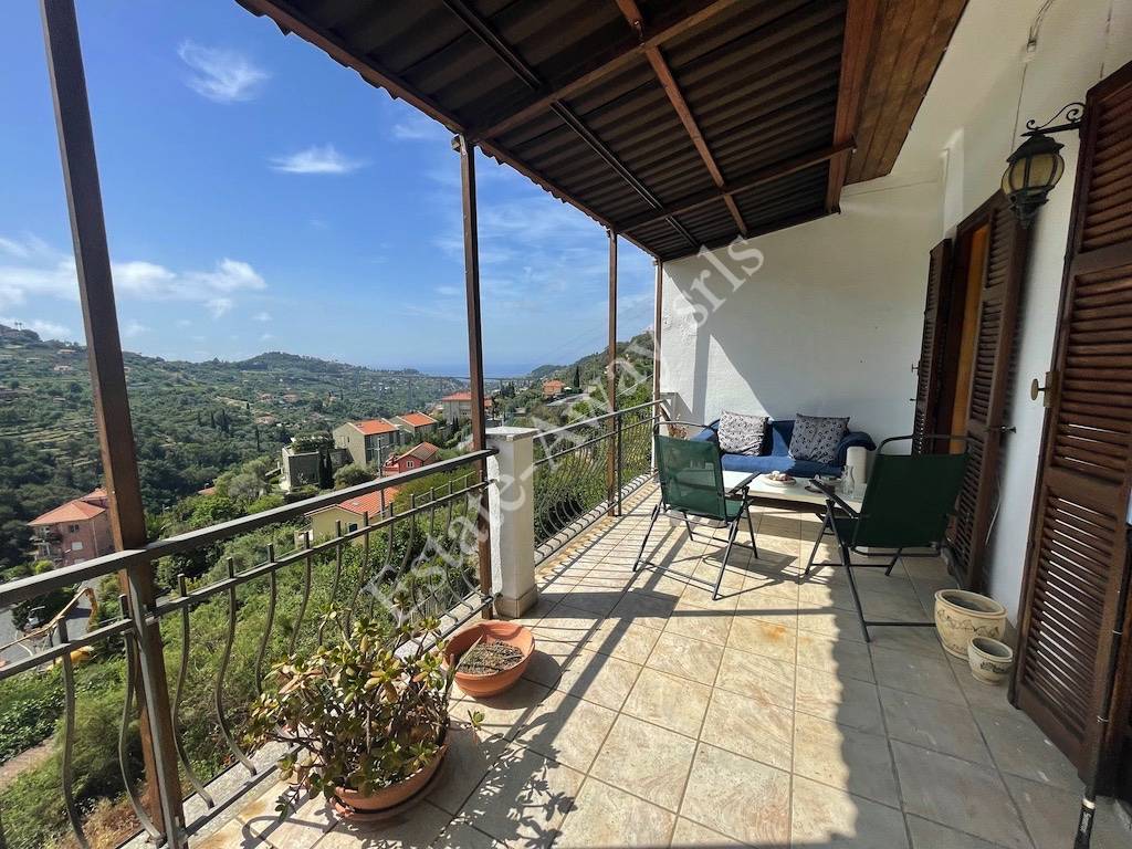 Villa in vendita a Vallebona