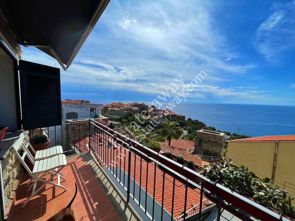 Casa Semindipendente in vendita a Cipressa