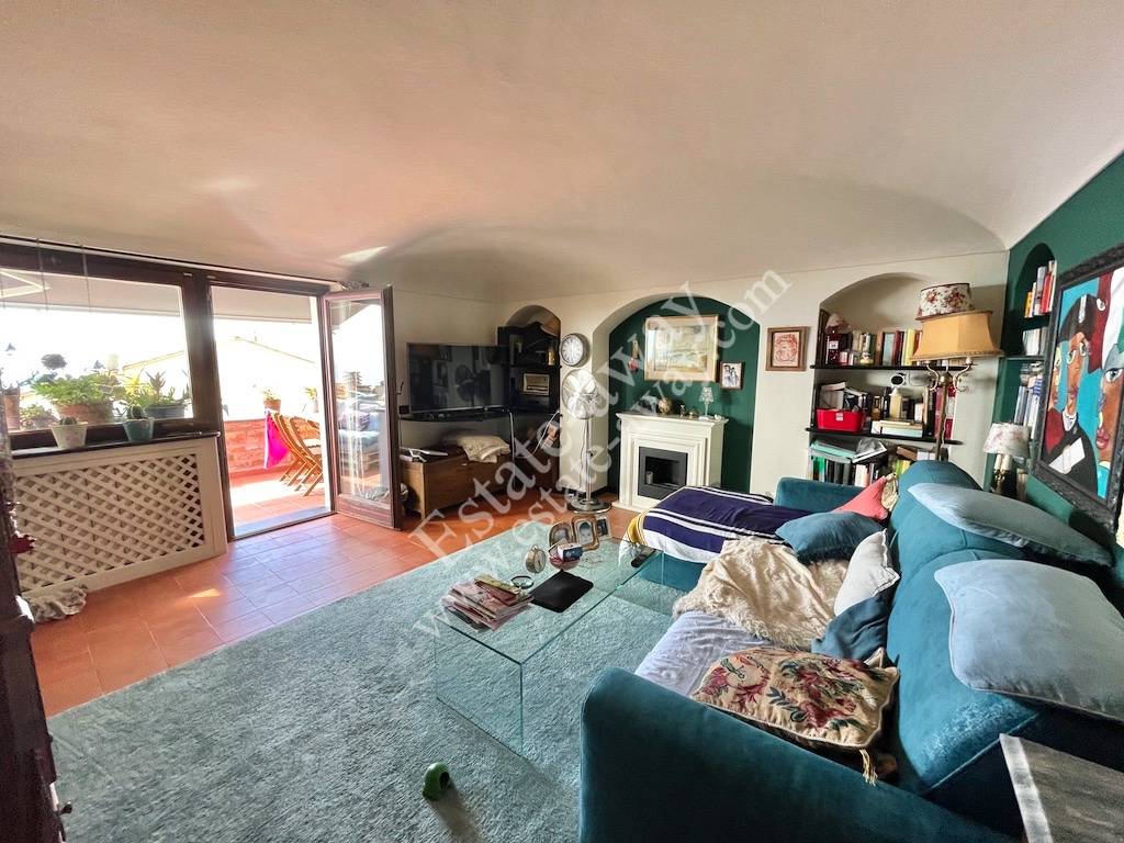 Casa Semindipendente in vendita a Cipressa