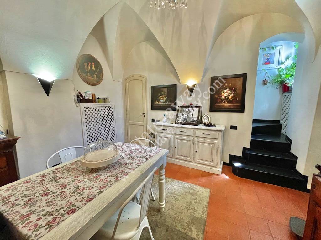 Casa Semindipendente in vendita a Cipressa