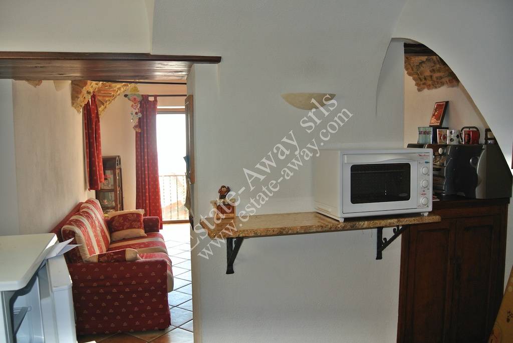 Casa Semindipendente in vendita a Perinaldo