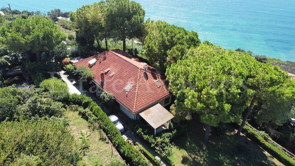 Villa in vendita a Ventimiglia