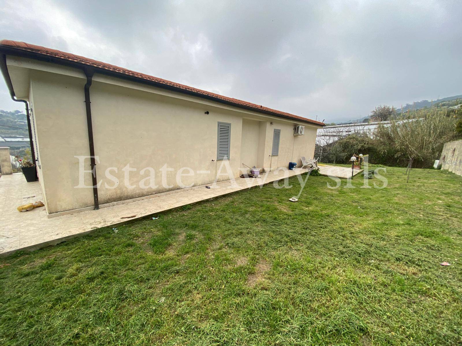 Casa singola in vendita a Ospedaletti