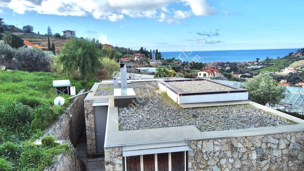 Casa singola in vendita a Bordighera
