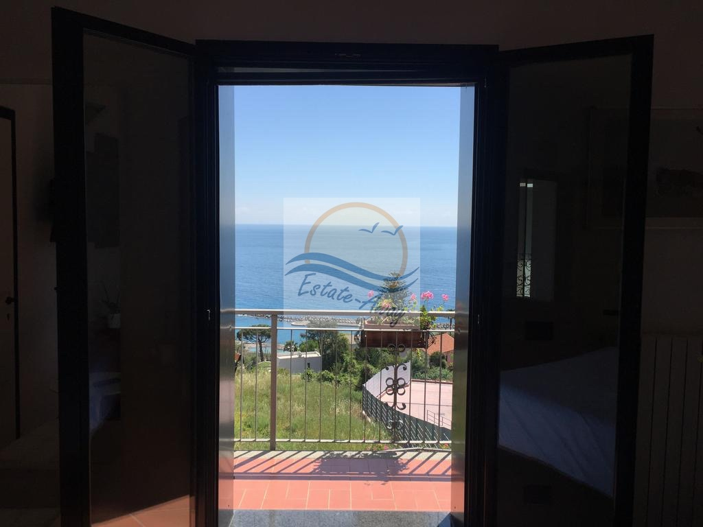 Villa in vendita a Ospedaletti