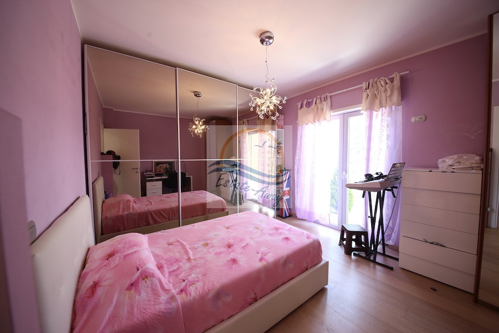 Villa in vendita a Vallecrosia