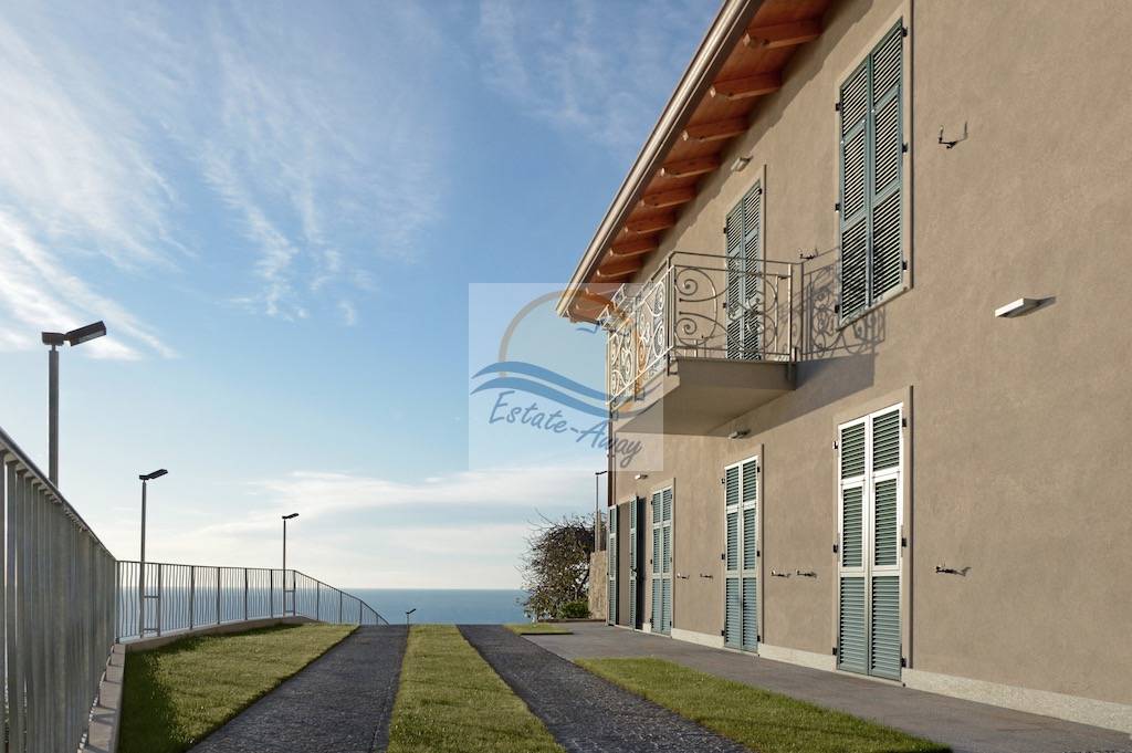 Villa in vendita a Bordighera
