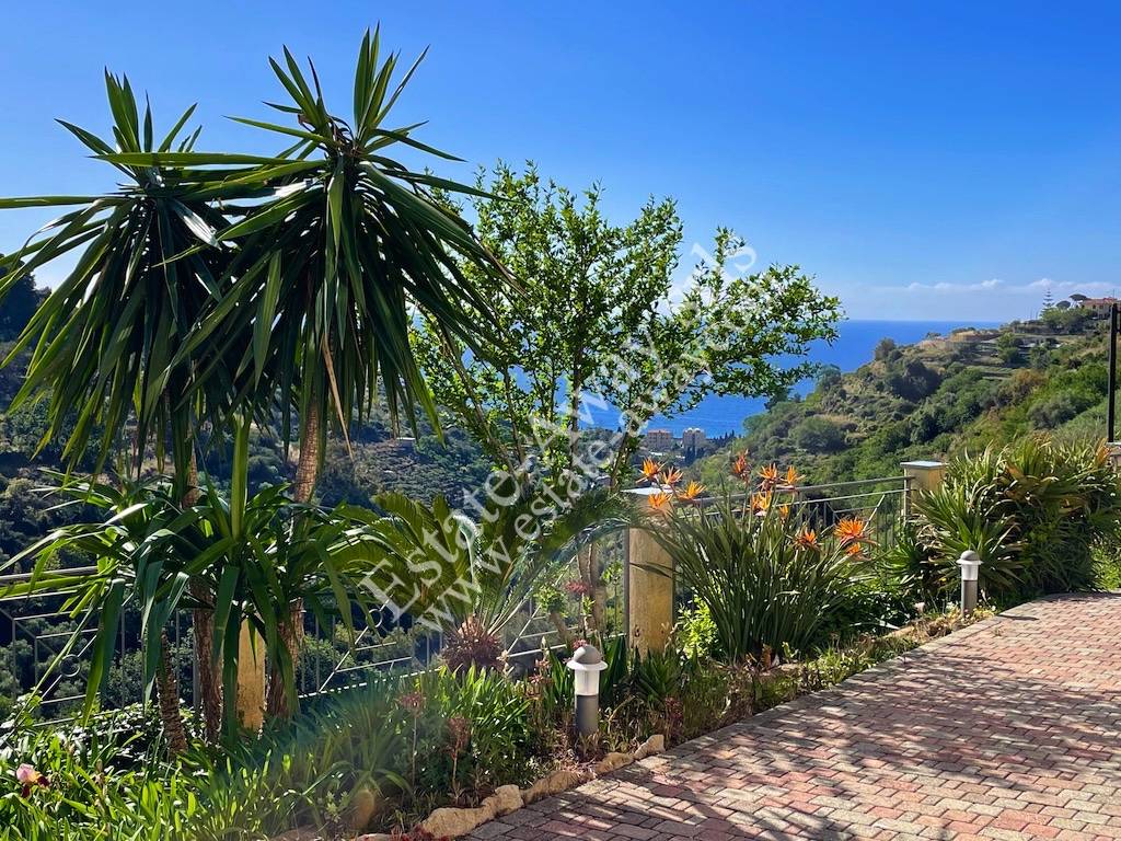 Casa singola in vendita a Bordighera