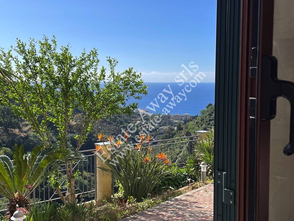 Casa singola in vendita a Bordighera