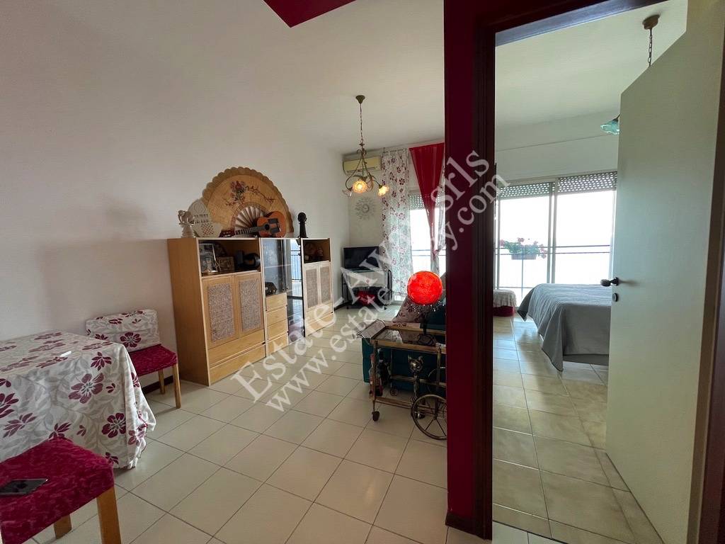 Appartamento in vendita a Ospedaletti