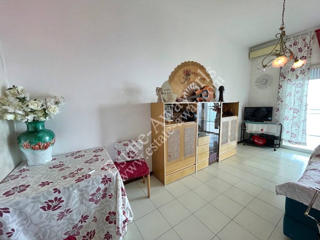 Appartamento in vendita a Ospedaletti