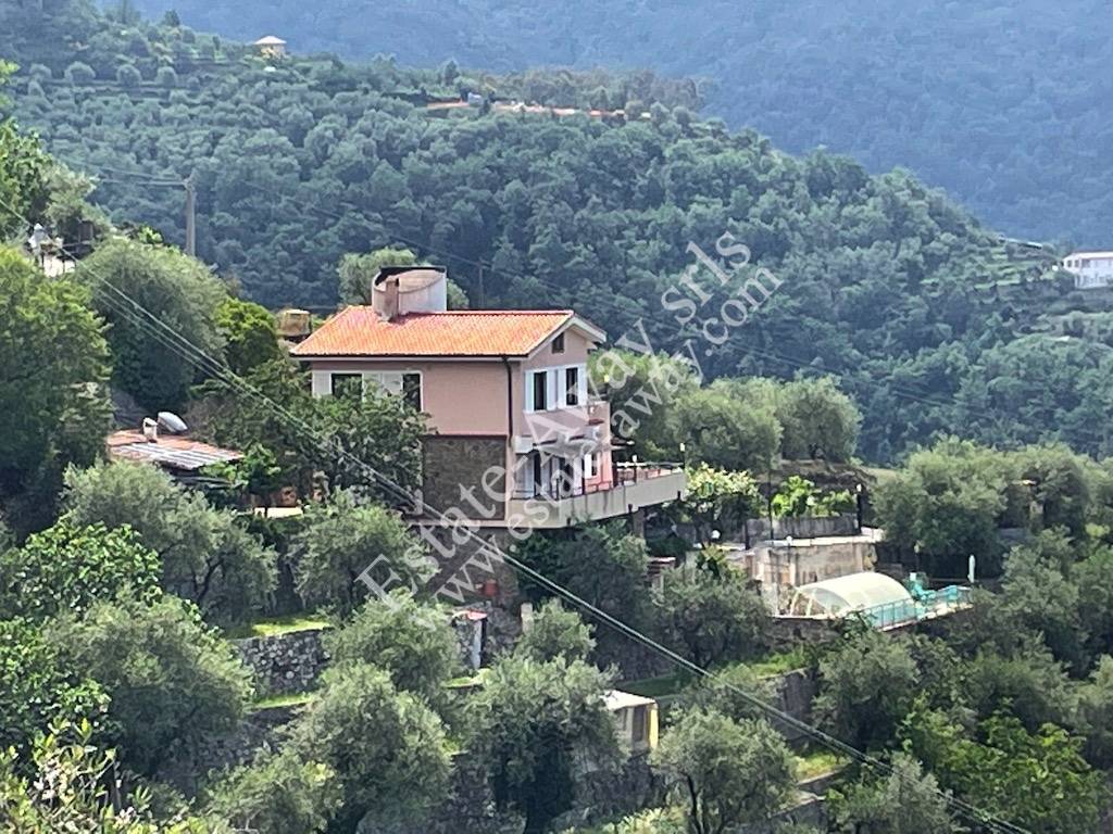 Casa singola in vendita a Perinaldo