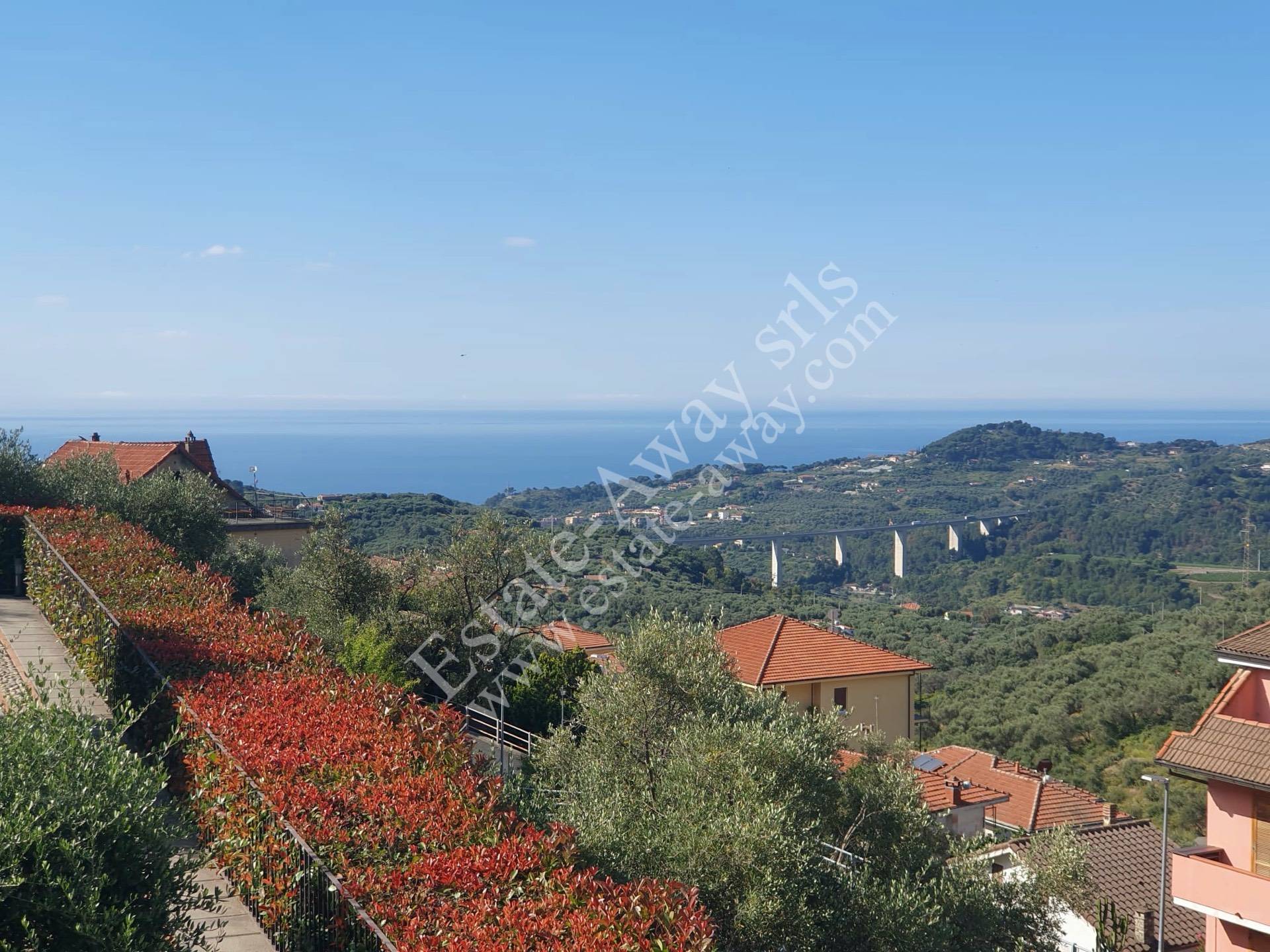 Appartamento in vendita a Civezza