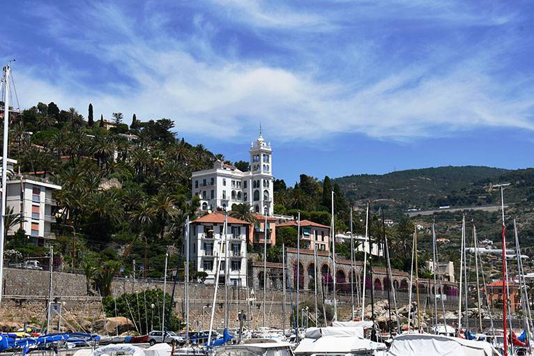 Appartamento in vendita a Vallecrosia