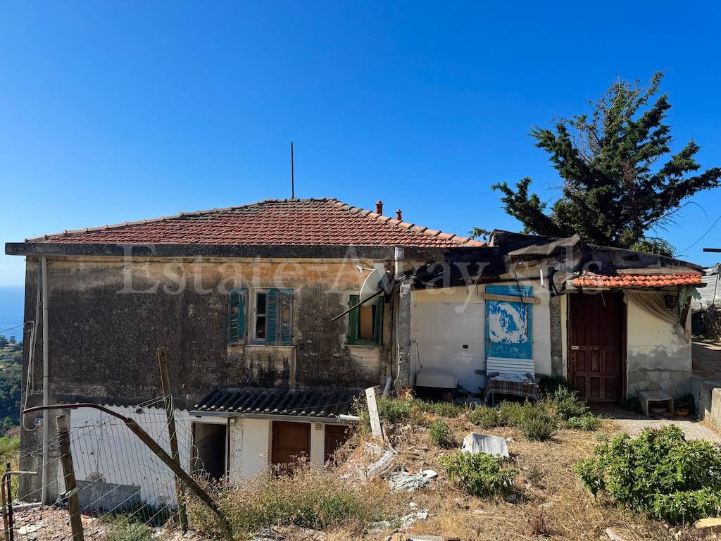 Rustico in vendita a Ospedaletti