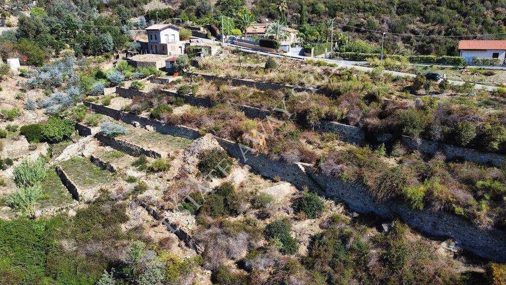 Terreno edificabile in vendita a Bordighera