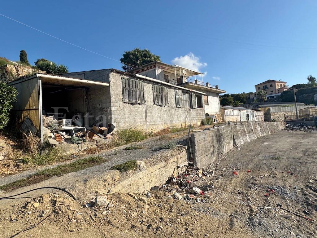 Rustico in vendita a Bordighera