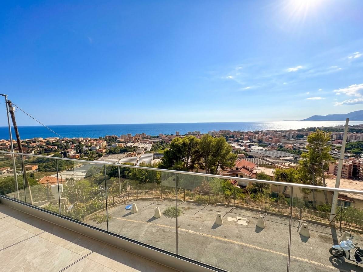 Villa in vendita a Vallecrosia