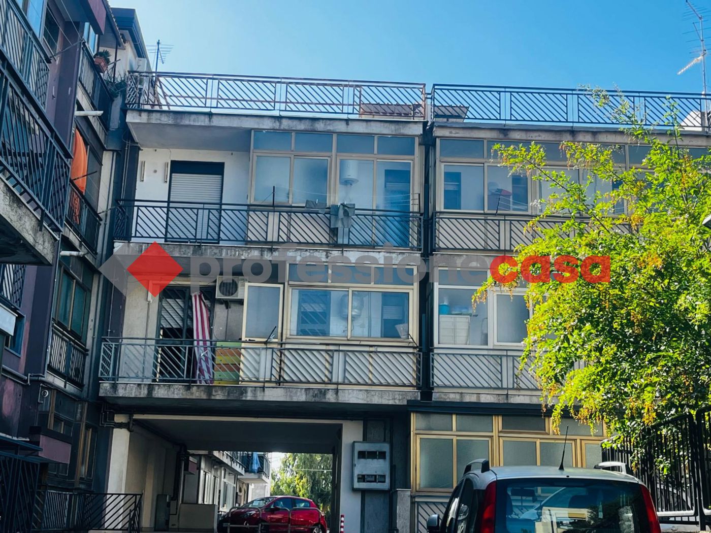 Trilocale con box a Gravina di Catania