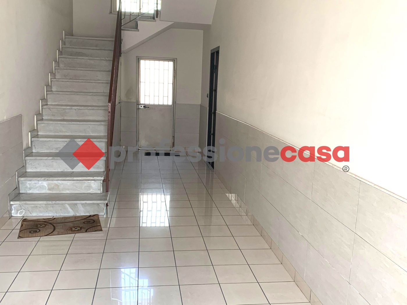 Trilocale da ristrutturare a Catania