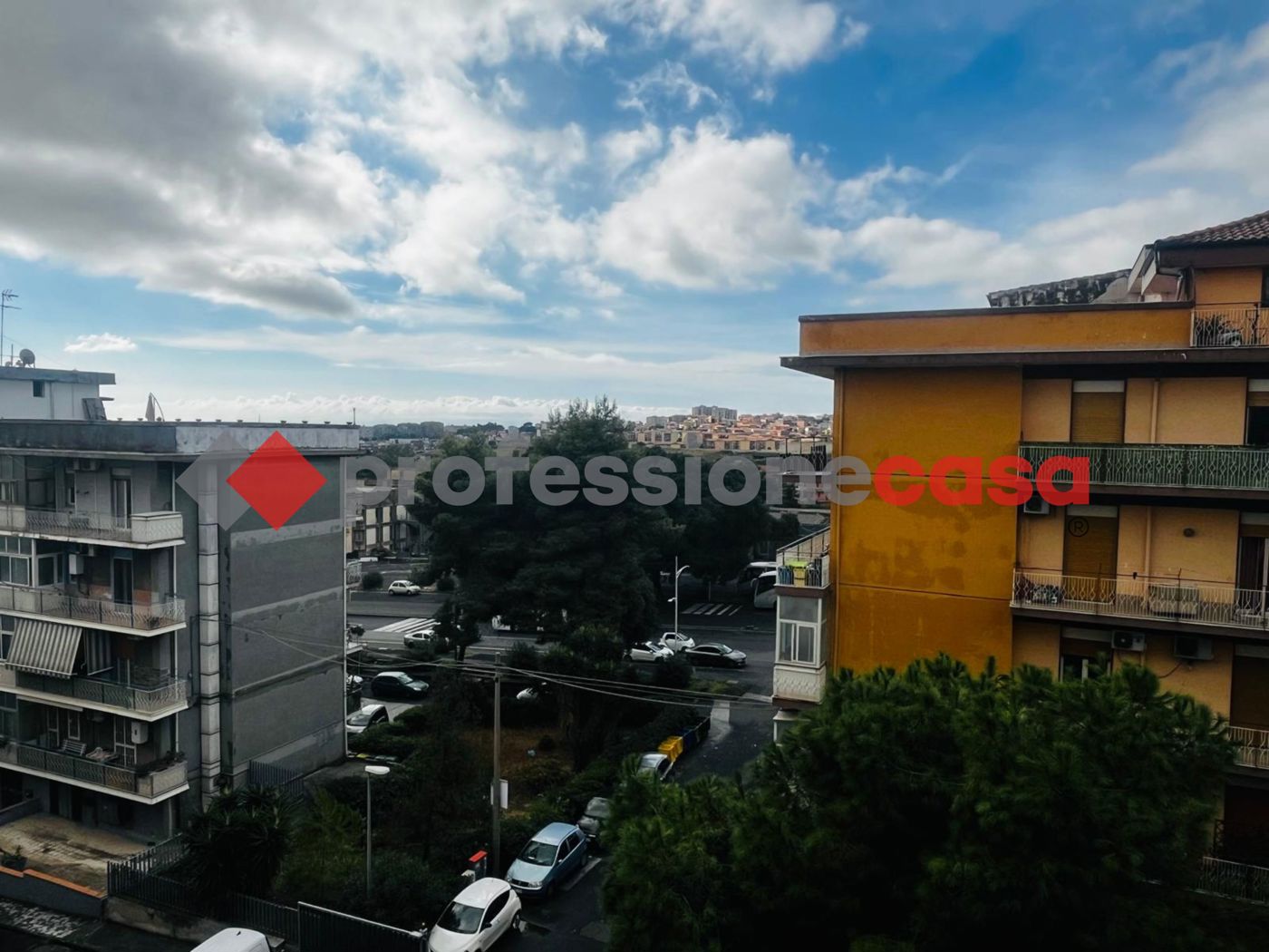 Quadrilocale in vendita a Catania