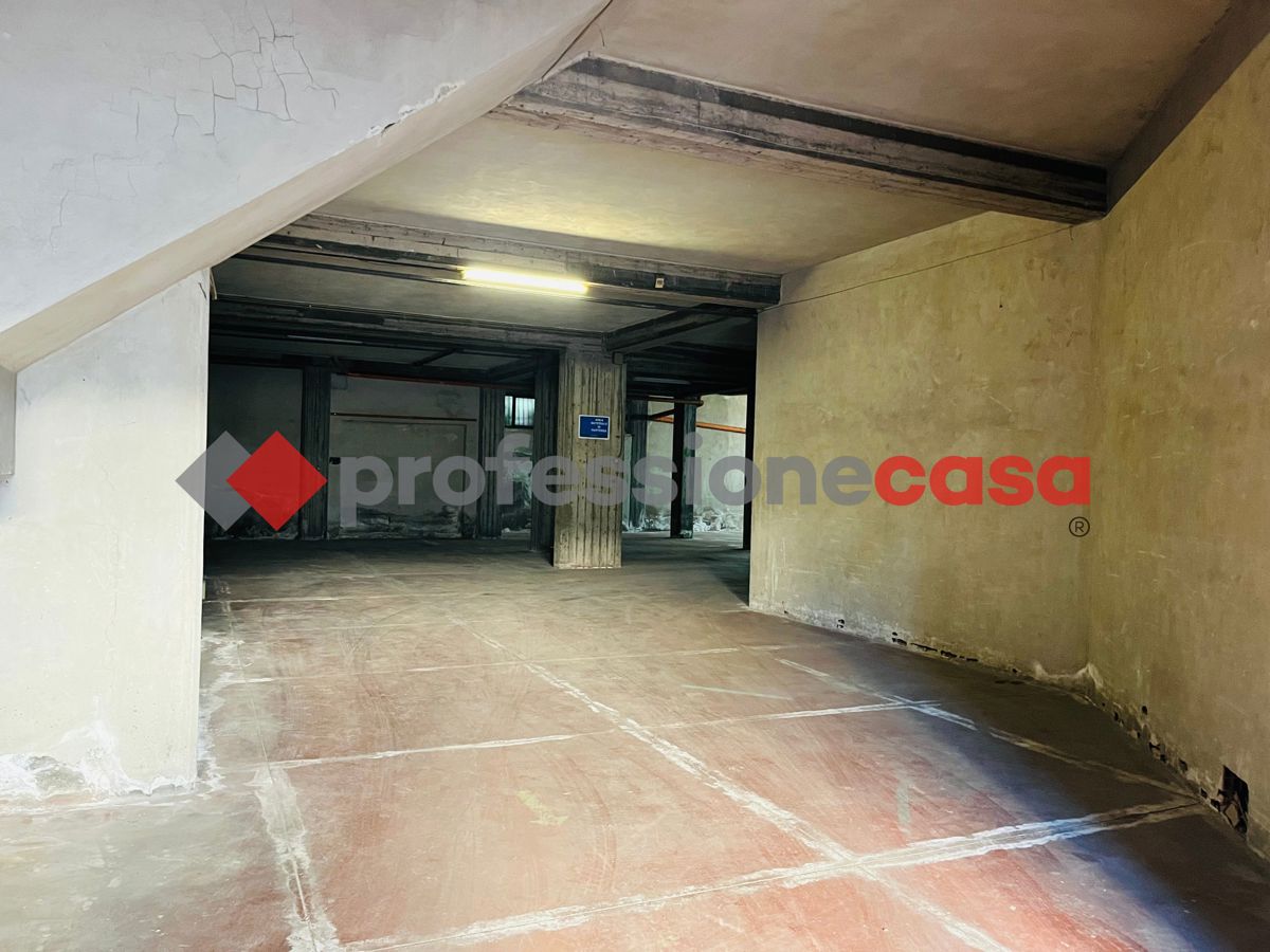 Magazzino in affitto a Catania