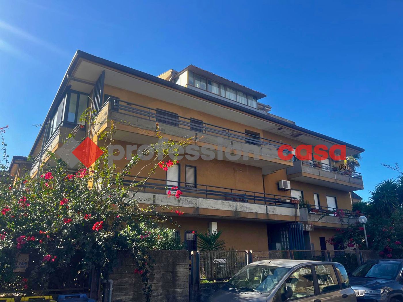 Trilocale in vendita a Gravina di Catania