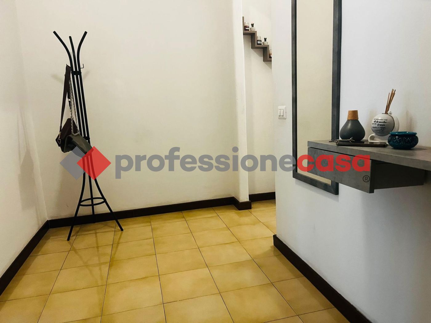 Appartamento con box doppio a Catania