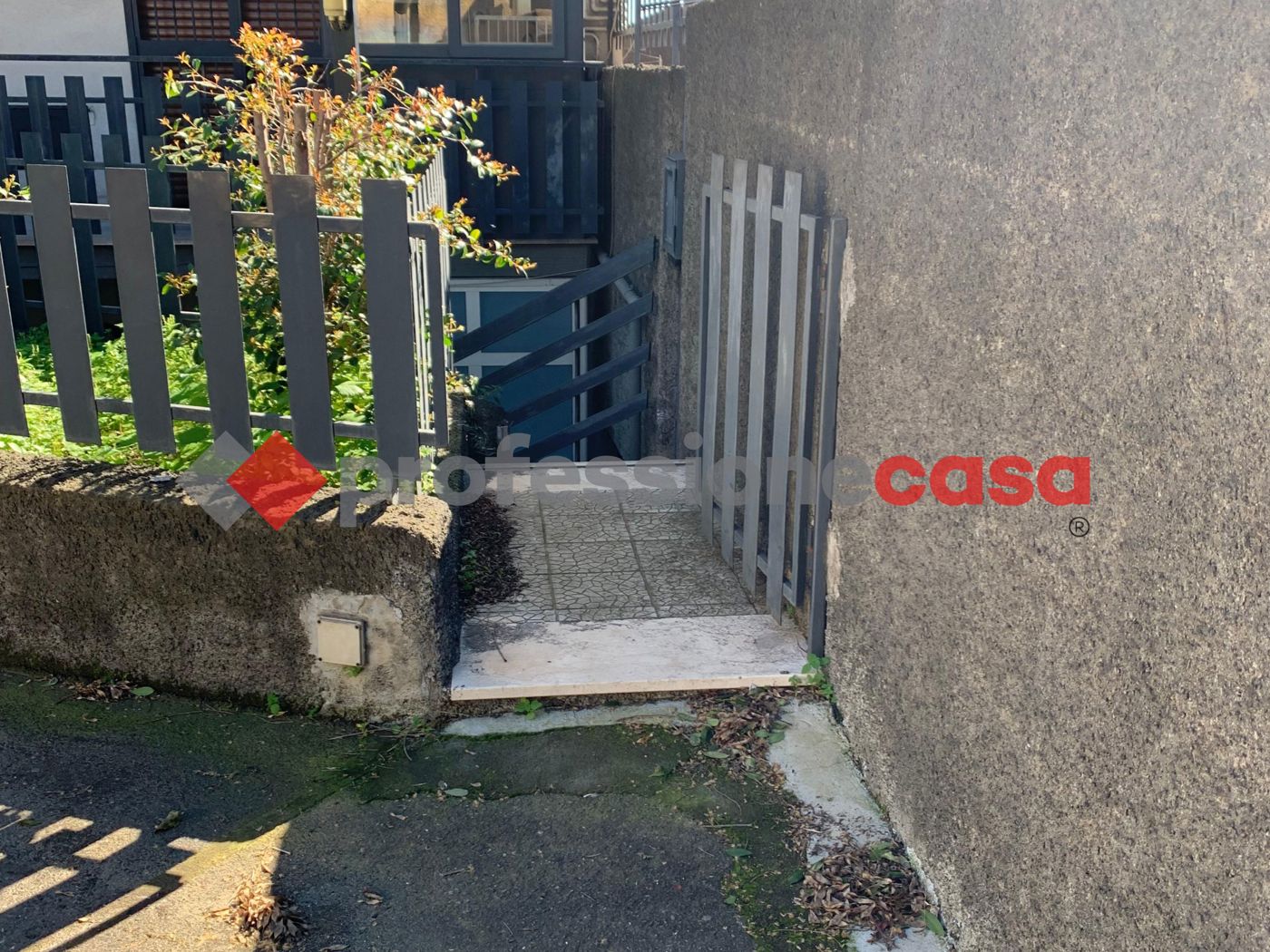 Bilocale arredato in affitto a Catania