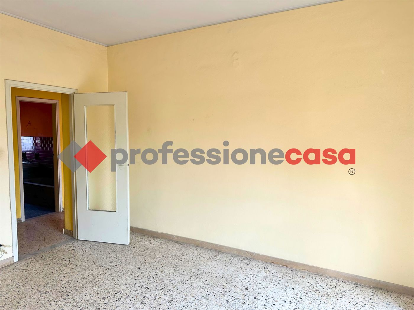 Trilocale da ristrutturare a Catania