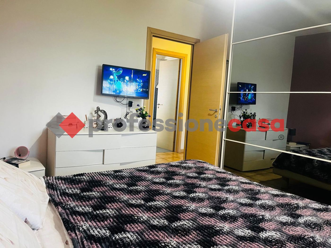 Trilocale vista mare a Catania