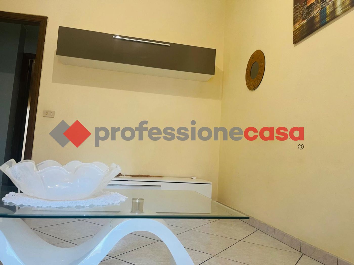 Trilocale arredato in affitto a Catania