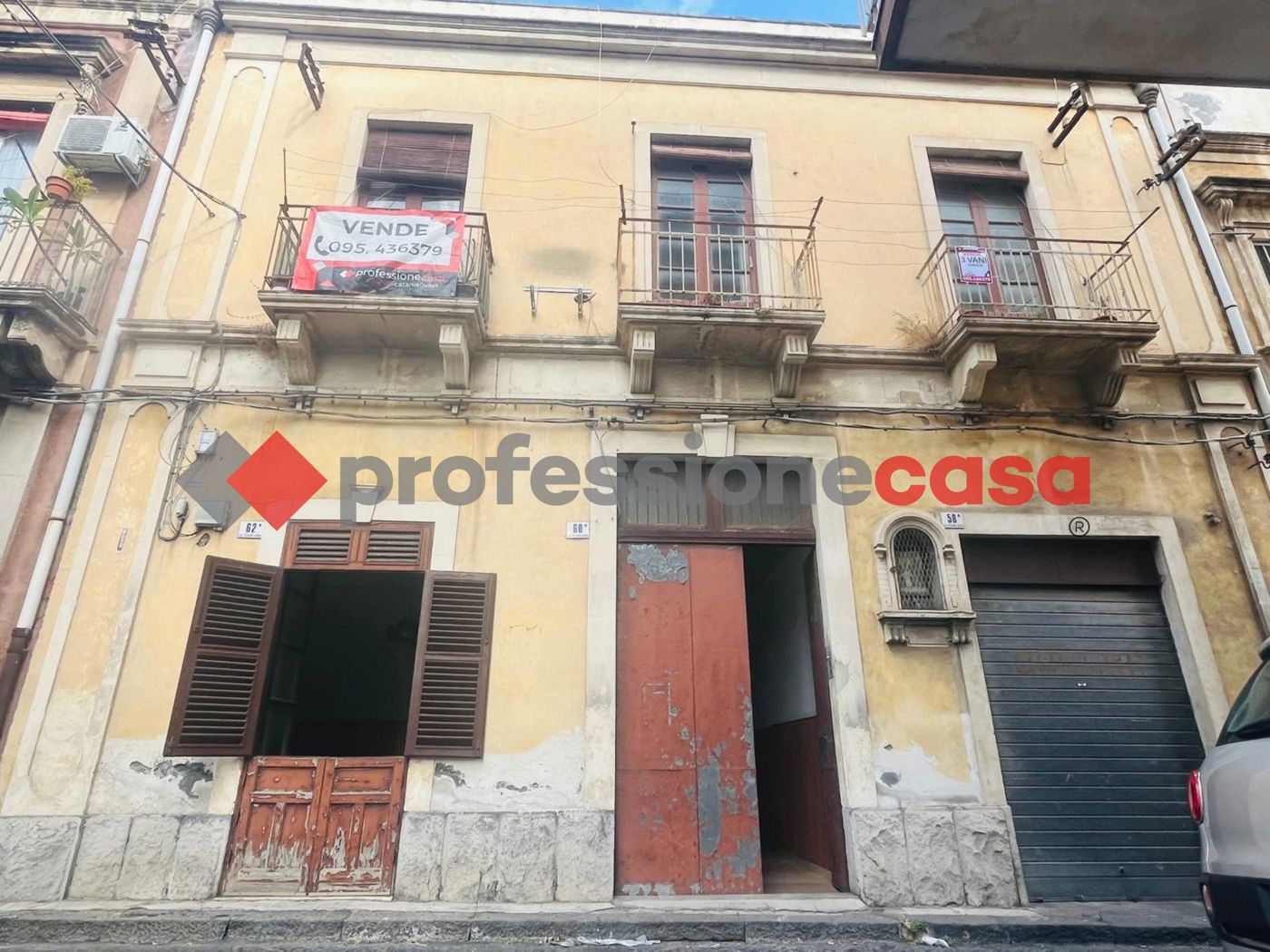 Trilocale da ristrutturare a Catania