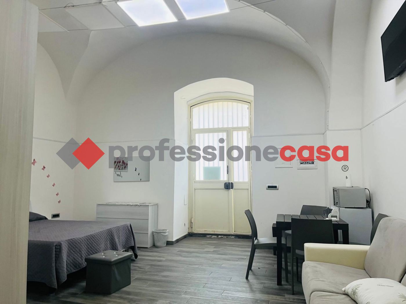 Casa indipendente arredata in affitto a Catania