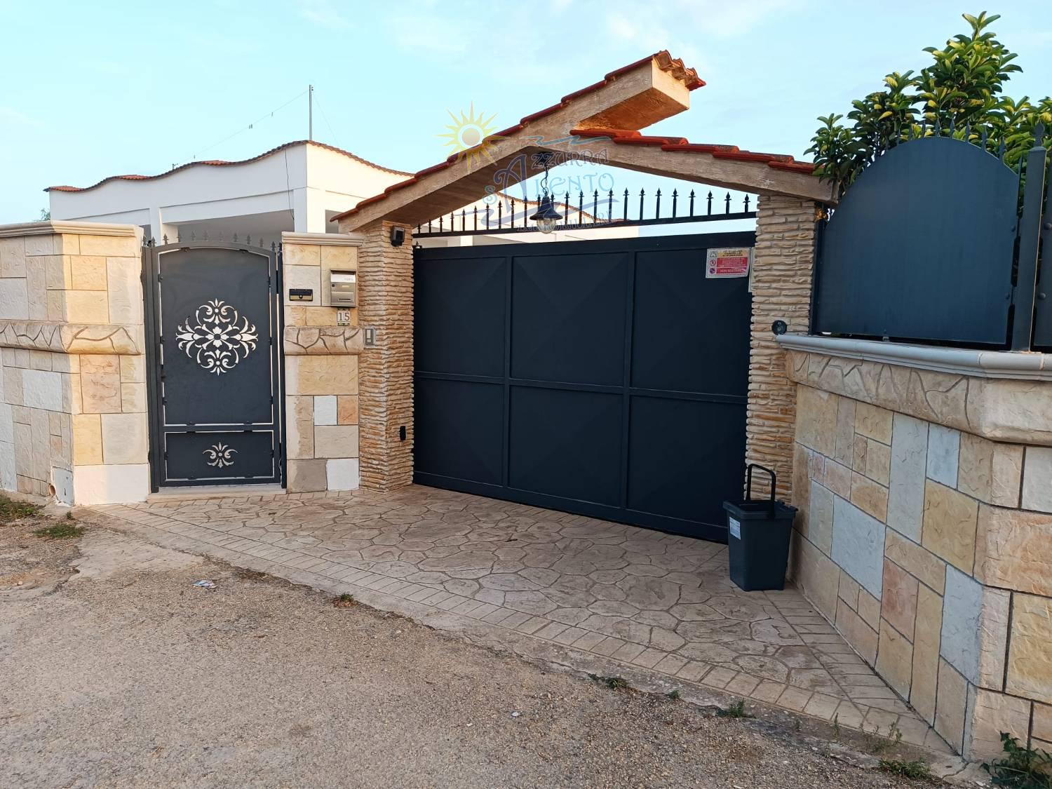 Villa in vendita a Maruggio