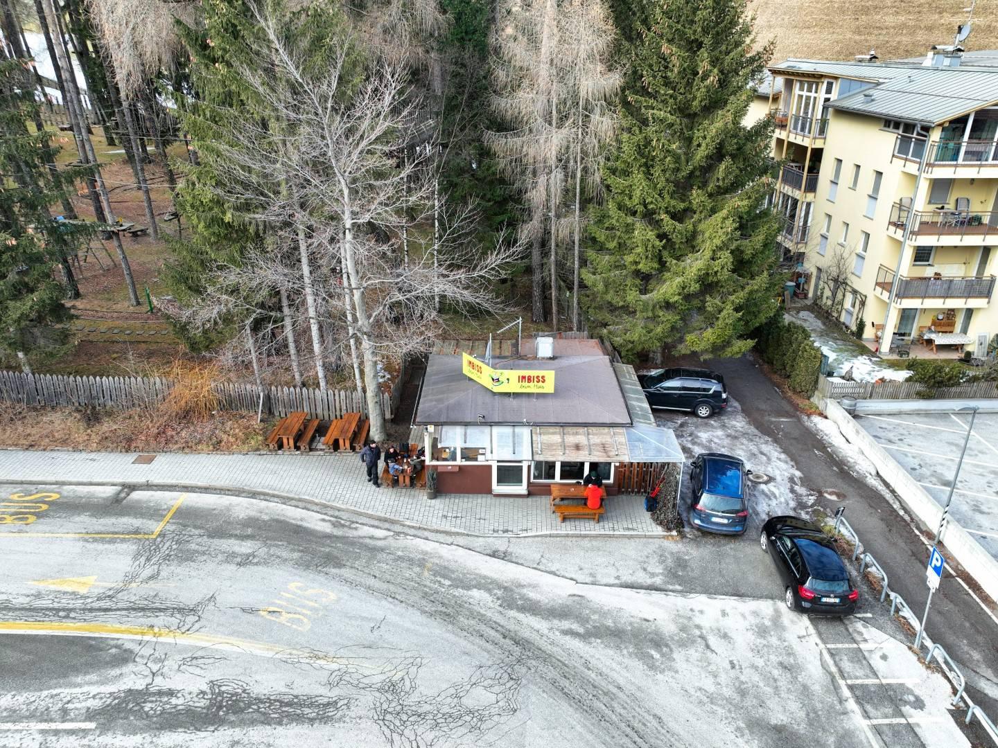 Attivit commerciale Bar e tabacchi con box a Vipiteno