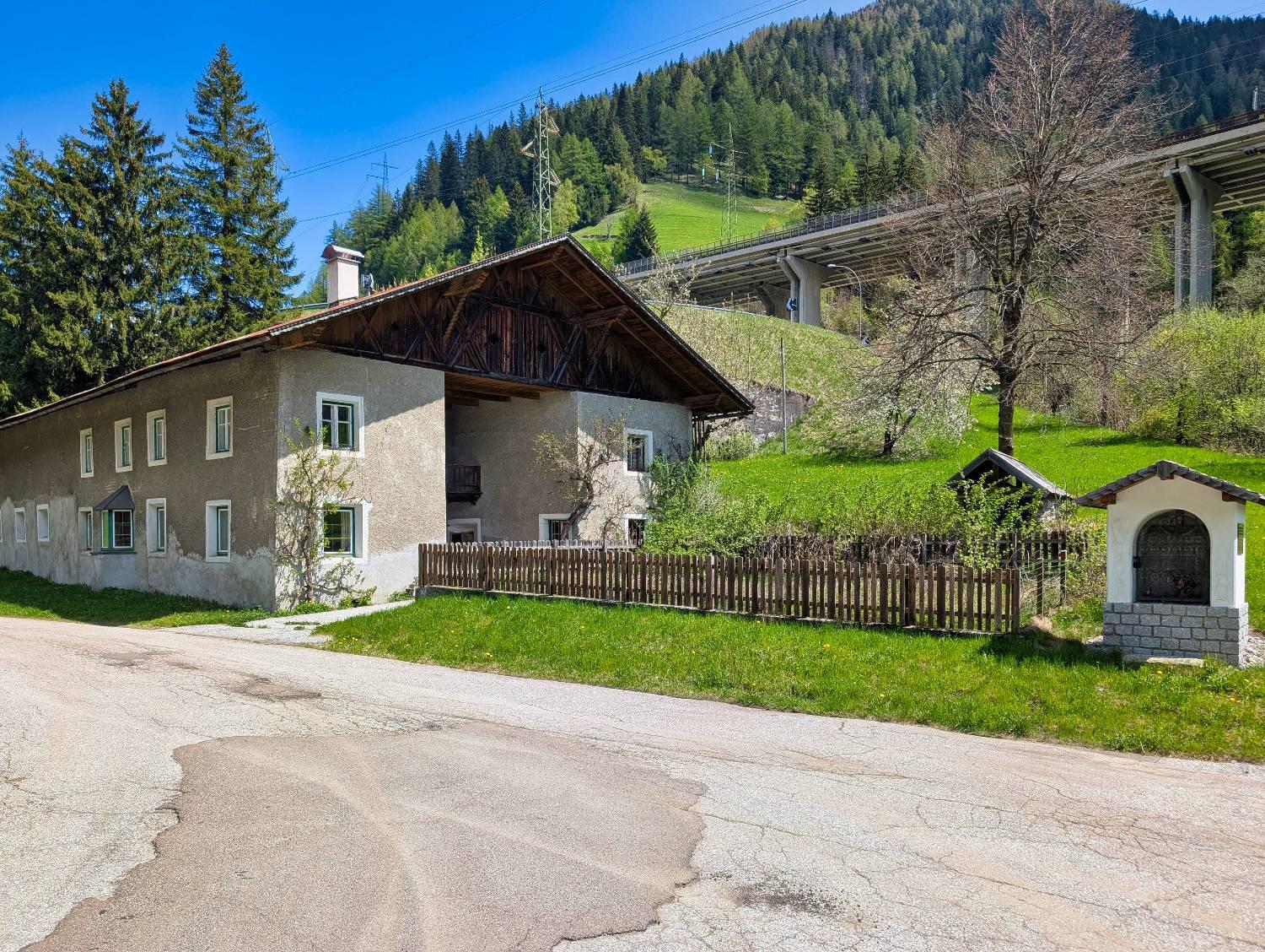 Rustico da ristrutturare a Brennero